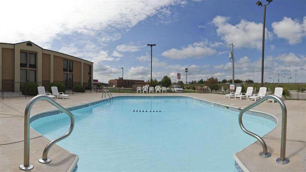 Holiday Inn Express Marshfield - Springfield Area By Ihg Εξωτερικό φωτογραφία