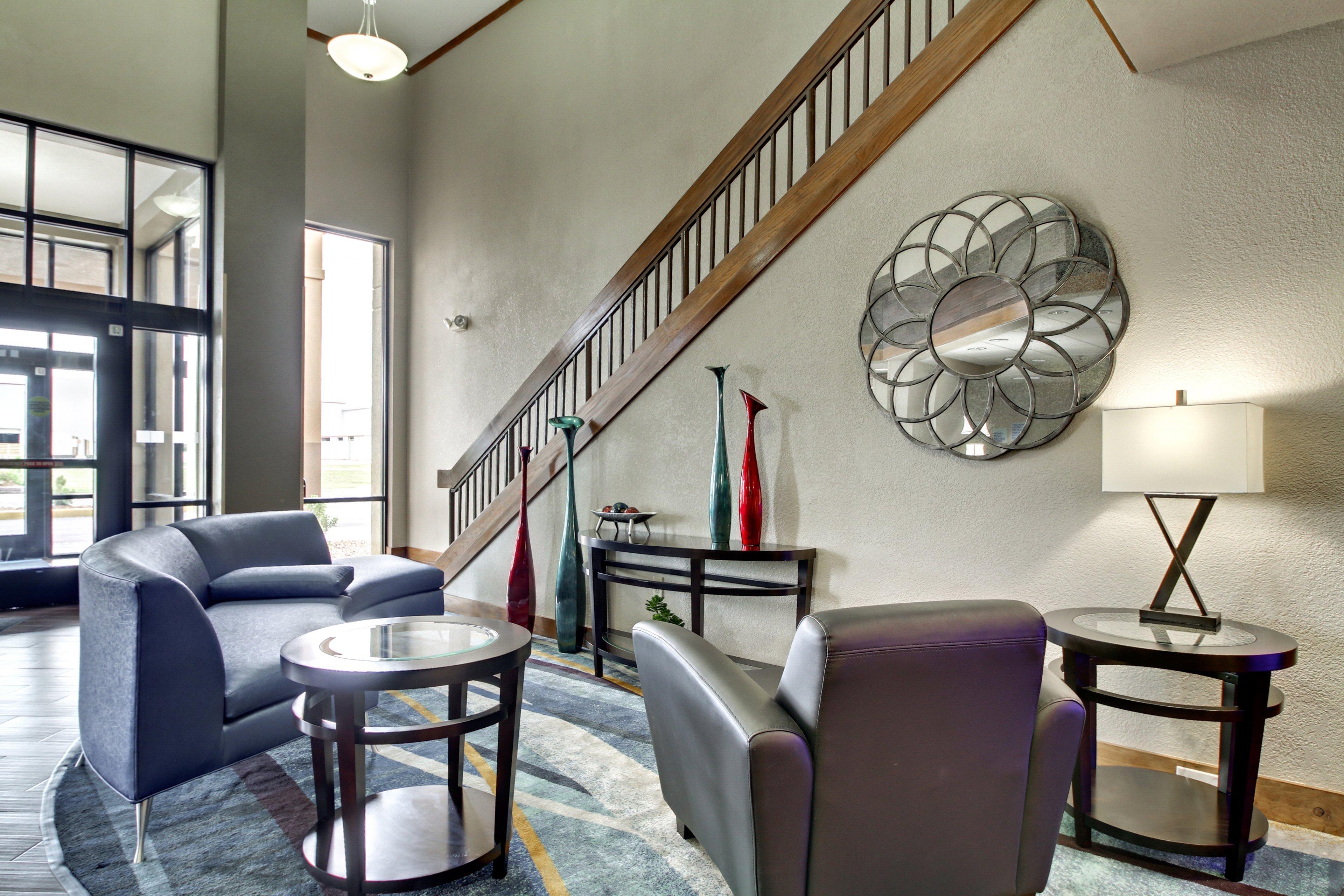 Holiday Inn Express Marshfield - Springfield Area By Ihg Εξωτερικό φωτογραφία