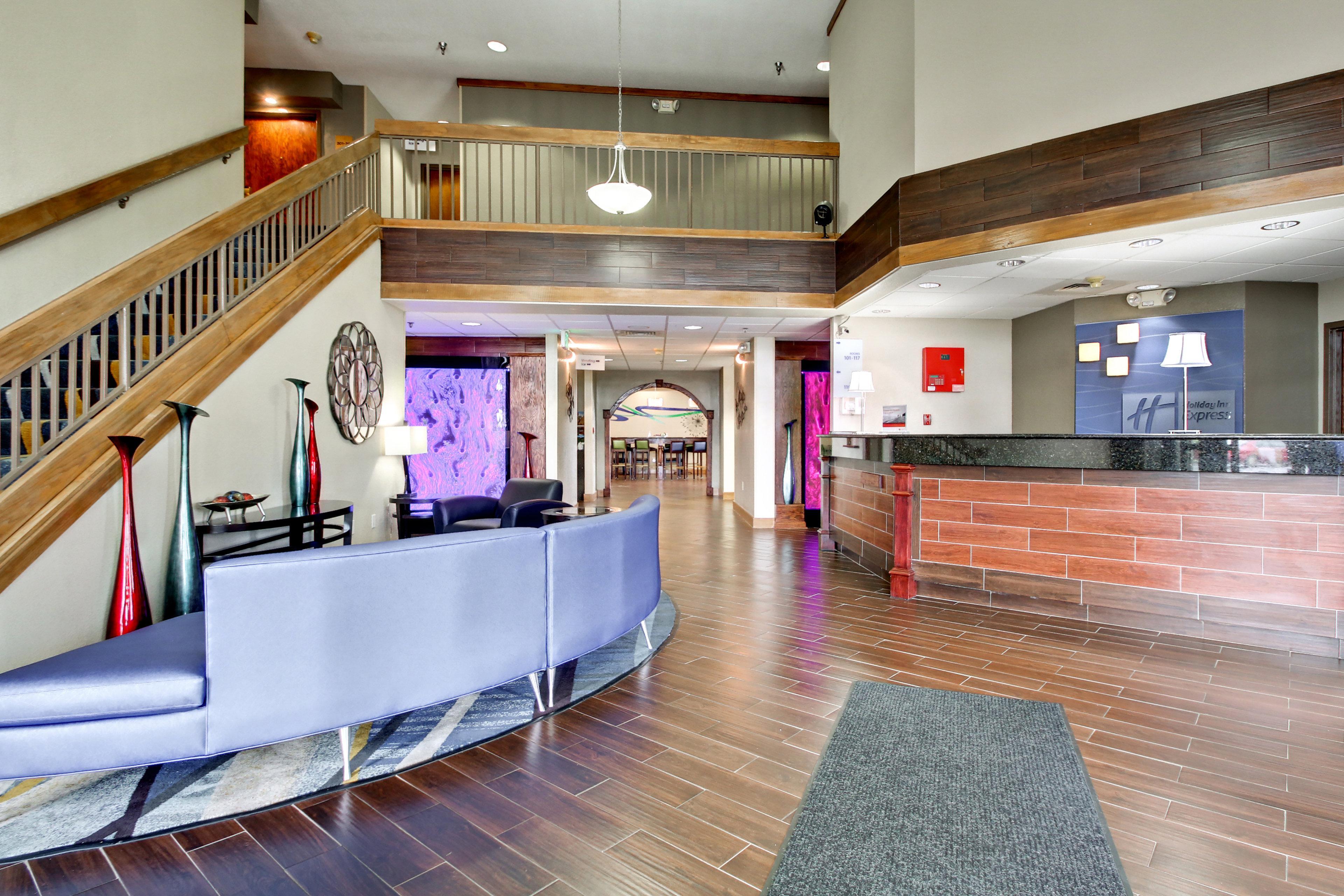 Holiday Inn Express Marshfield - Springfield Area By Ihg Εξωτερικό φωτογραφία