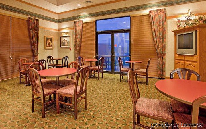Holiday Inn Express Marshfield - Springfield Area By Ihg Εστιατόριο φωτογραφία